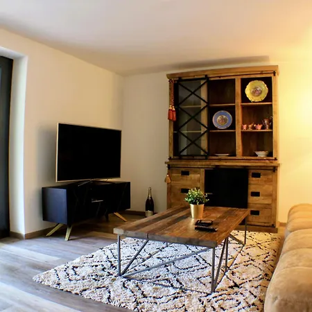 Luxurioese Und Stilvolle In Bester Lage Von Apartman Fritzlar