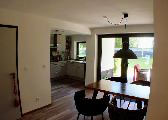 Luxurioese Und Stilvolle In Bester Lage Von Apartment *